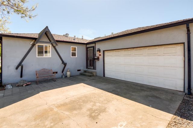 1812 Joann Ave, Modesto, CA 95350