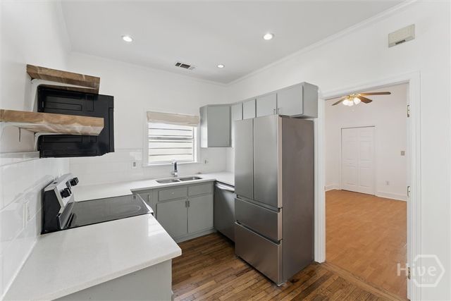 1106 E Broad Street, Savannah, GA 31401