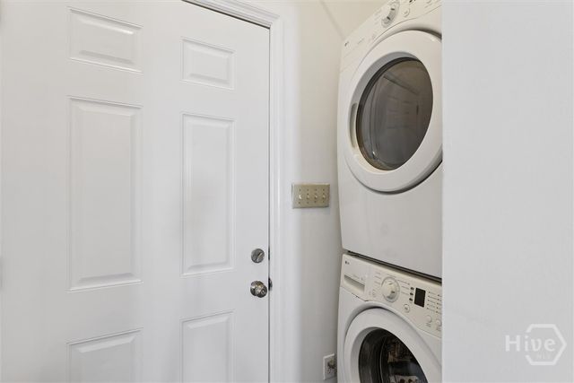 1106 E Broad Street, Savannah, GA 31401