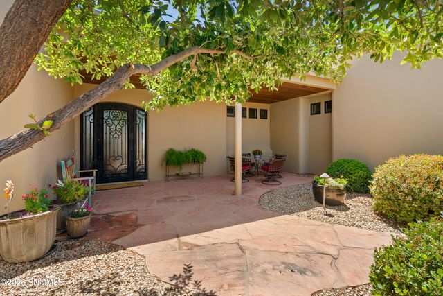 1230 City Lights Place, Las Cruces, NM 88007