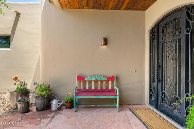 1230 City Lights Place, Las Cruces, NM 88007