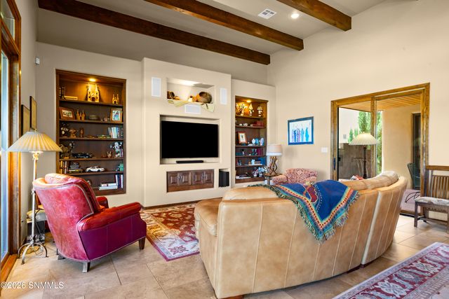 1230 City Lights Place, Las Cruces, NM 88007