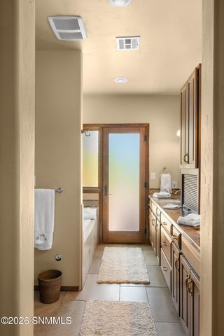 1230 City Lights Place, Las Cruces, NM 88007