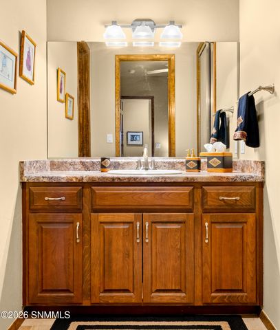 1230 City Lights Place, Las Cruces, NM 88007