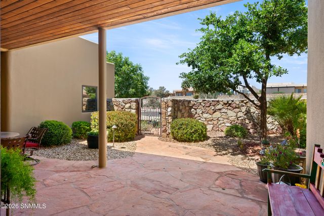 1230 City Lights Place, Las Cruces, NM 88007