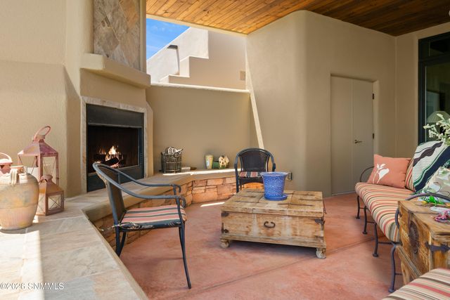 1230 City Lights Place, Las Cruces, NM 88007