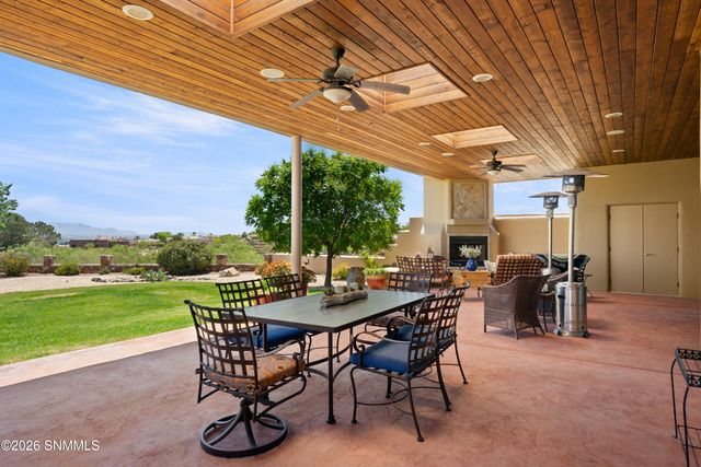 1230 City Lights Place, Las Cruces, NM 88007