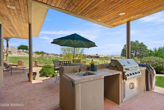 1230 City Lights Place, Las Cruces, NM 88007