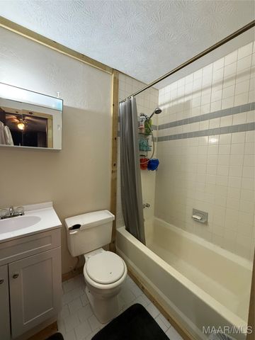 11251 County Road 30 ., Selma, AL 36701