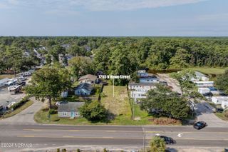 1205 N Howe Street, Southport, NC 28461
