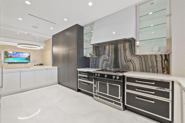 17901 Collins Avenue 3003, Sunny Isles Beach, FL 33160