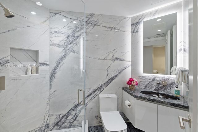 17901 Collins Avenue 3003, Sunny Isles Beach, FL 33160