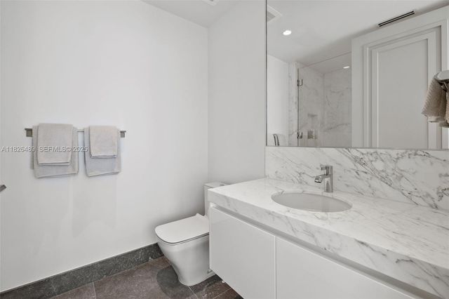 17901 Collins Avenue 3003, Sunny Isles Beach, FL 33160