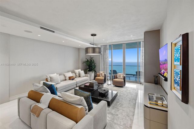 17901 Collins Avenue 3003, Sunny Isles Beach, FL 33160