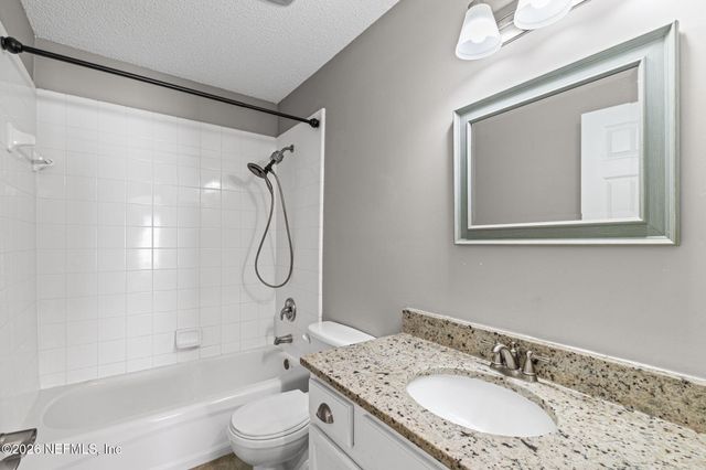 12118 SUNCHASE Drive, Jacksonville, FL 32246