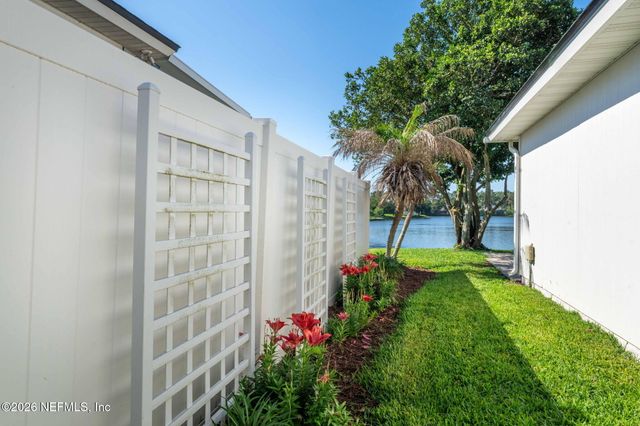 12118 SUNCHASE Drive, Jacksonville, FL 32246