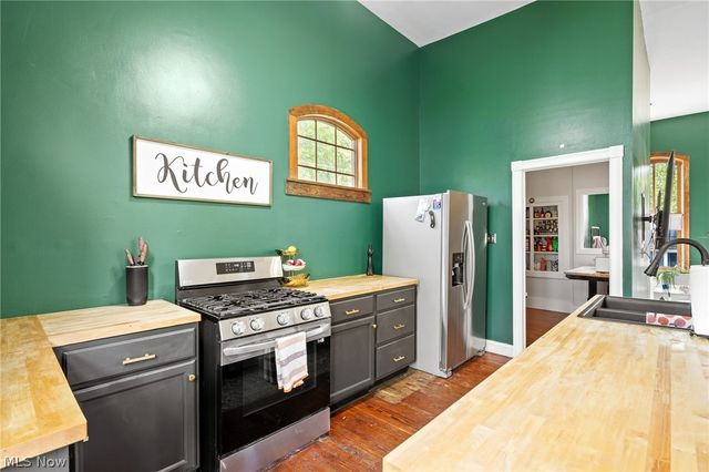 252 E Comet Road, Clinton, OH 44216