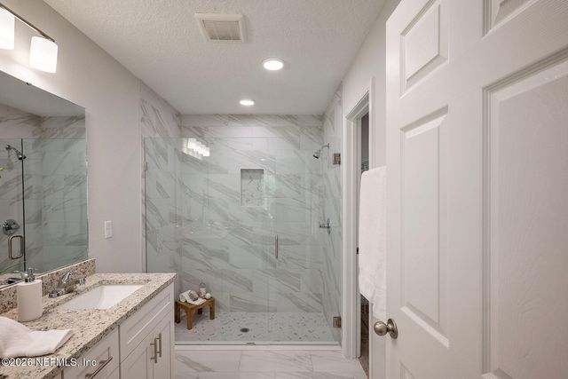 9624 GROVE HILL Lane, Jacksonville, FL 32222