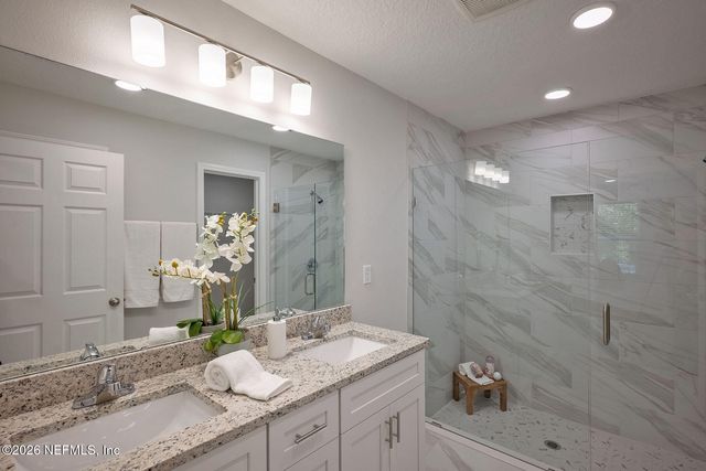 9624 GROVE HILL Lane, Jacksonville, FL 32222