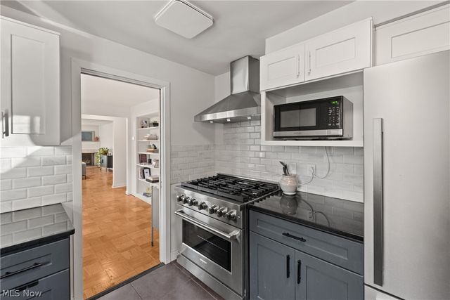 24535 Lake Road, Bay Village, OH 44140