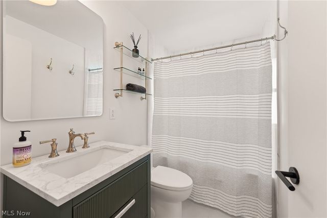 24535 Lake Road, Bay Village, OH 44140