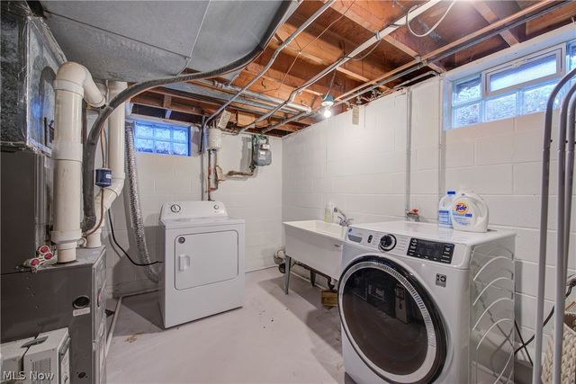 24535 Lake Road, Bay Village, OH 44140