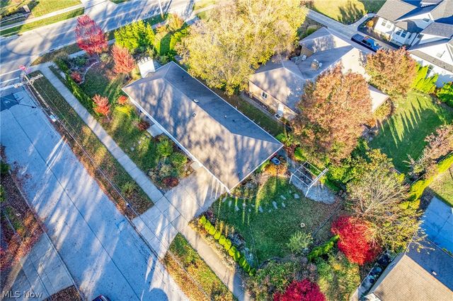 24535 Lake Road, Bay Village, OH 44140