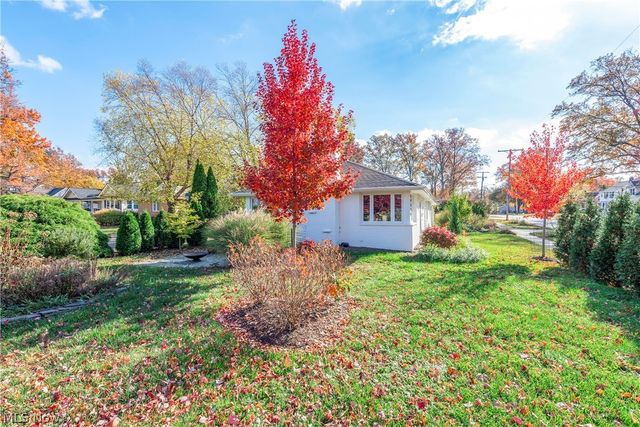 24535 Lake Road, Bay Village, OH 44140