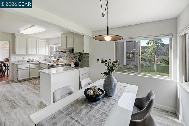 2621 Saklan Indian Dr 2, Walnut Creek, CA 94595