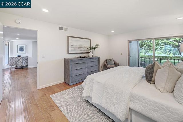 2621 Saklan Indian Dr 2, Walnut Creek, CA 94595