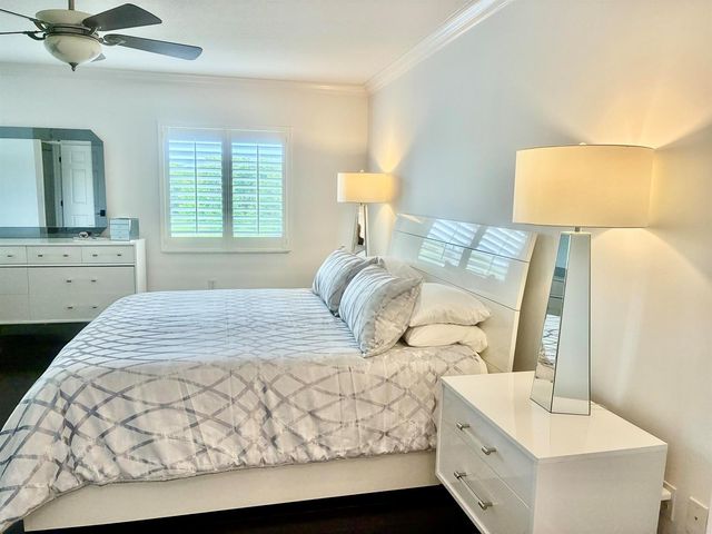 5778 Crystal Shores Drive 303, Boynton Beach, FL 33437