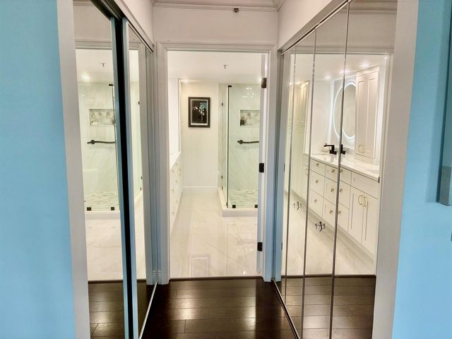 5778 Crystal Shores Drive 303, Boynton Beach, FL 33437
