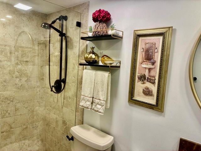 5778 Crystal Shores Drive 303, Boynton Beach, FL 33437
