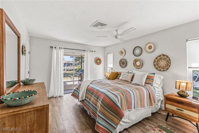 403 Grenada AVE, Naples, FL 34113