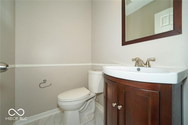 2930 Saddlehorn Drive, Carmel, IN 46033