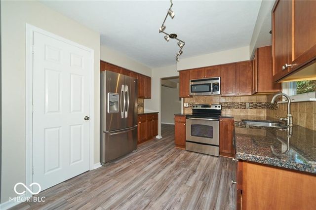 2930 Saddlehorn Drive, Carmel, IN 46033