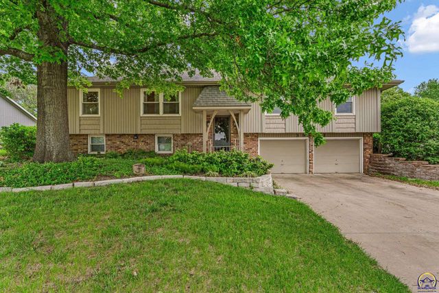 3901 SW Nottingham RD, Topeka, KS 66610