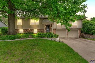 3901 SW Nottingham RD, Topeka, KS 66610