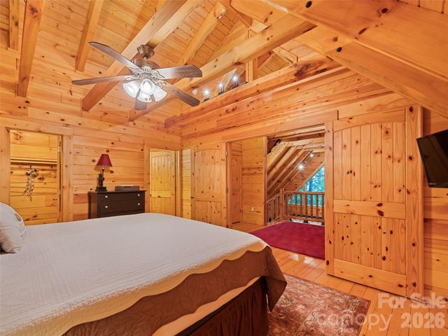 297 Hidden Cove Road, Maggie Valley, NC 28751