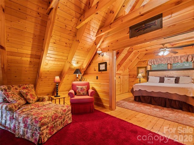297 Hidden Cove Road, Maggie Valley, NC 28751