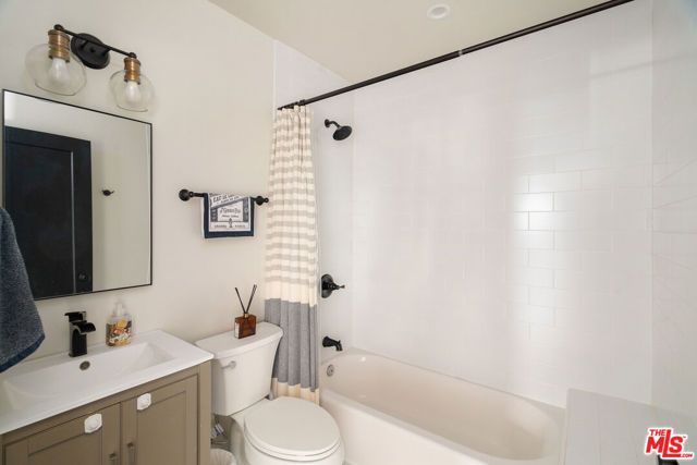 1414 S Curson Avenue, Los Angeles, CA 90019