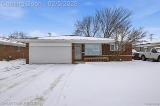 11248 Forrer Drive, Sterling Heights, MI 48312