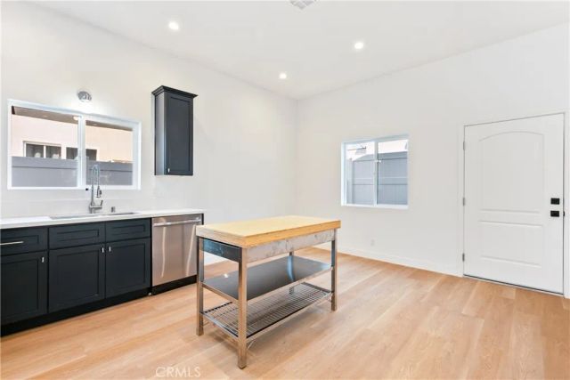 12516 Vose Street, North Hollywood, CA 91605