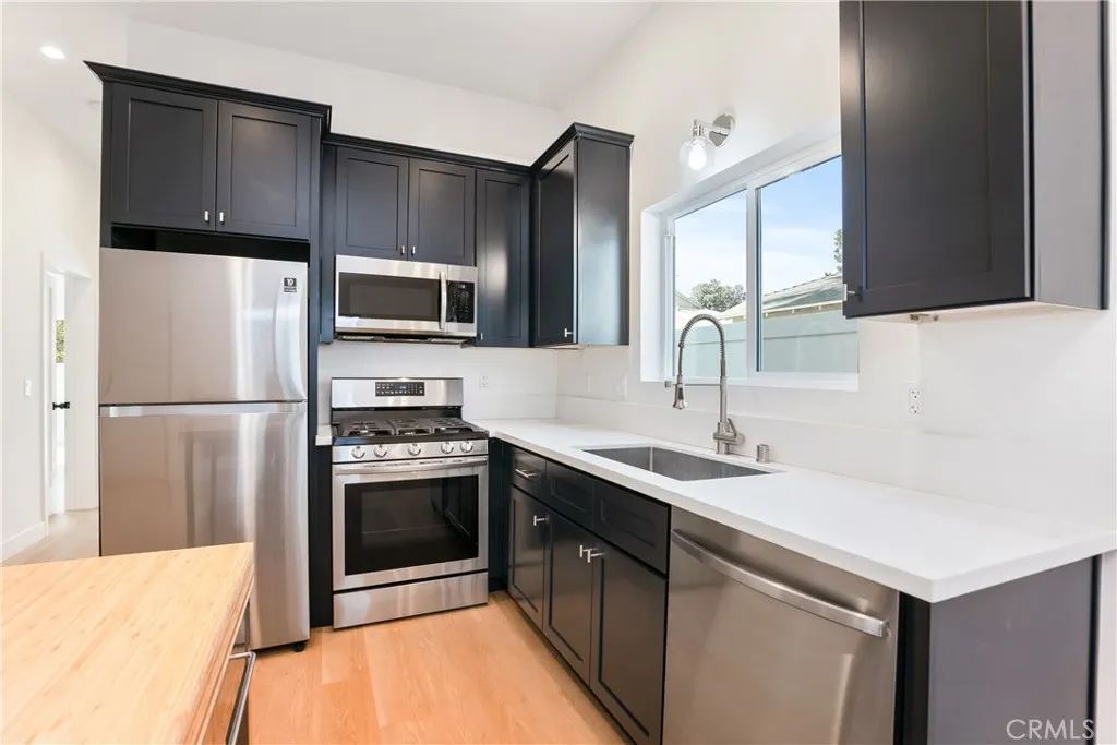12516 Vose Street, North Hollywood, CA 91605