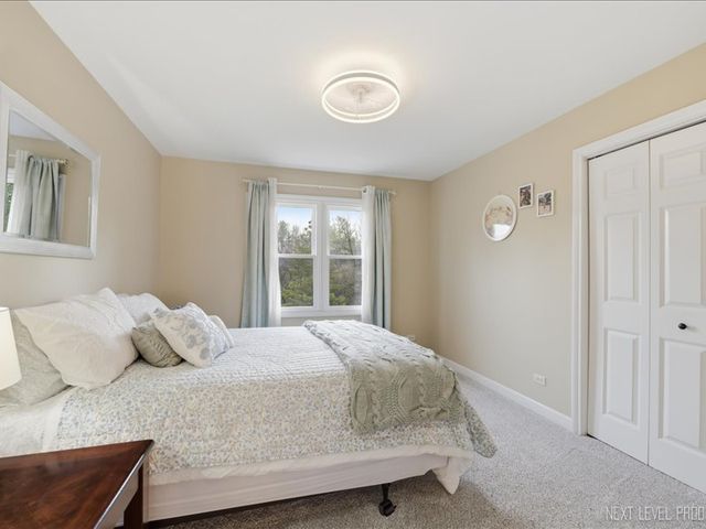 1109 Edwards Drive, Batavia, IL 60510