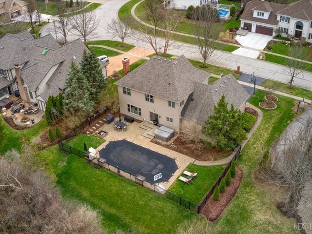 1109 Edwards Drive, Batavia, IL 60510