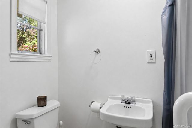 660 Washington Avenue, Pleasantville, NY 10570