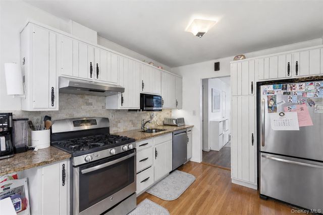 660 Washington Avenue, Pleasantville, NY 10570