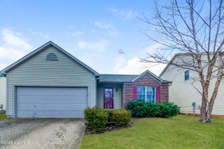 7319 Orchard Lake Blvd, Louisville, KY 40218