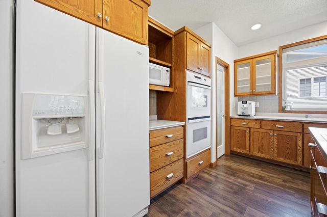 868 32nd Street S, Moorhead, MN 56560